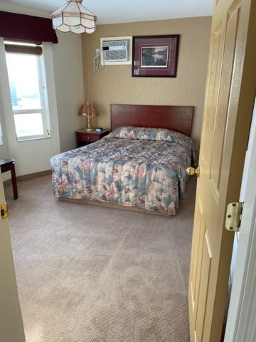 Western Budget Motel West Red Deer Bagian luar foto