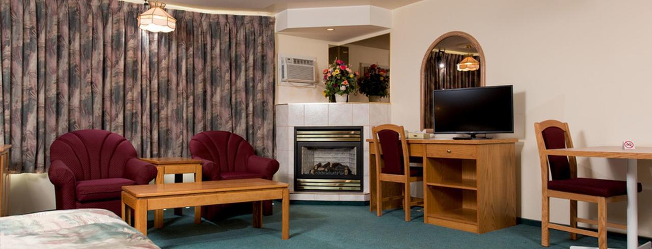 Western Budget Motel West Red Deer Bagian luar foto